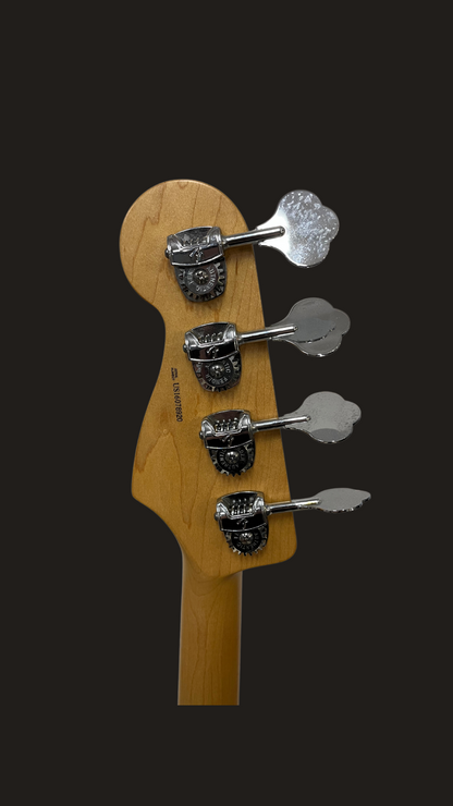 Fender jazz bass standard japan 2011 (used)