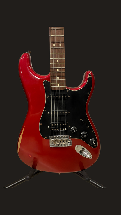Fender roadworn stratocaster HSS Candy Apple Red (used)