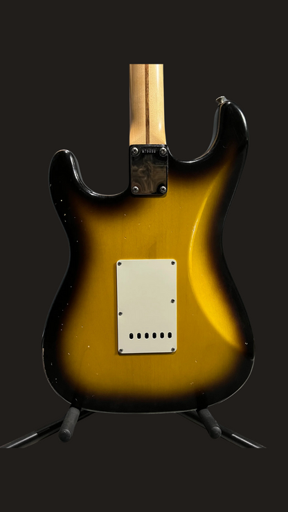 Fender 57's custom shop relic masterbuilt (used)