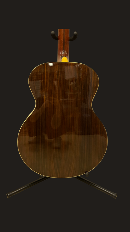 Yamaha LJ6 acoustic autographed (used)