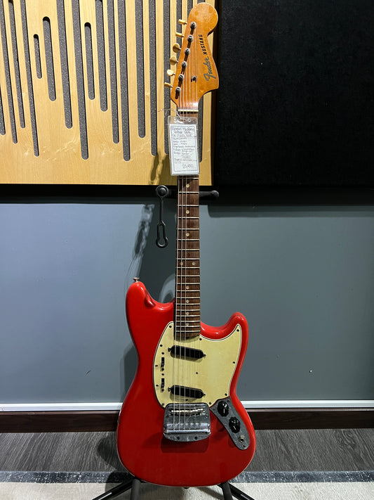 Fender mustang vintage 1964 (used)