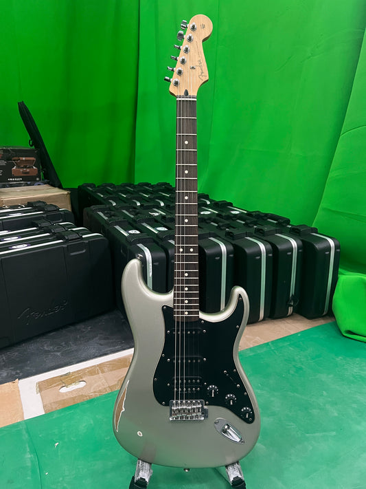 Fender MIM standard stratocaster silver (used)