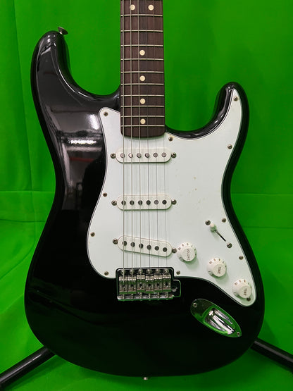 Fender MIM standard stratocaster 70's blacktop (used)