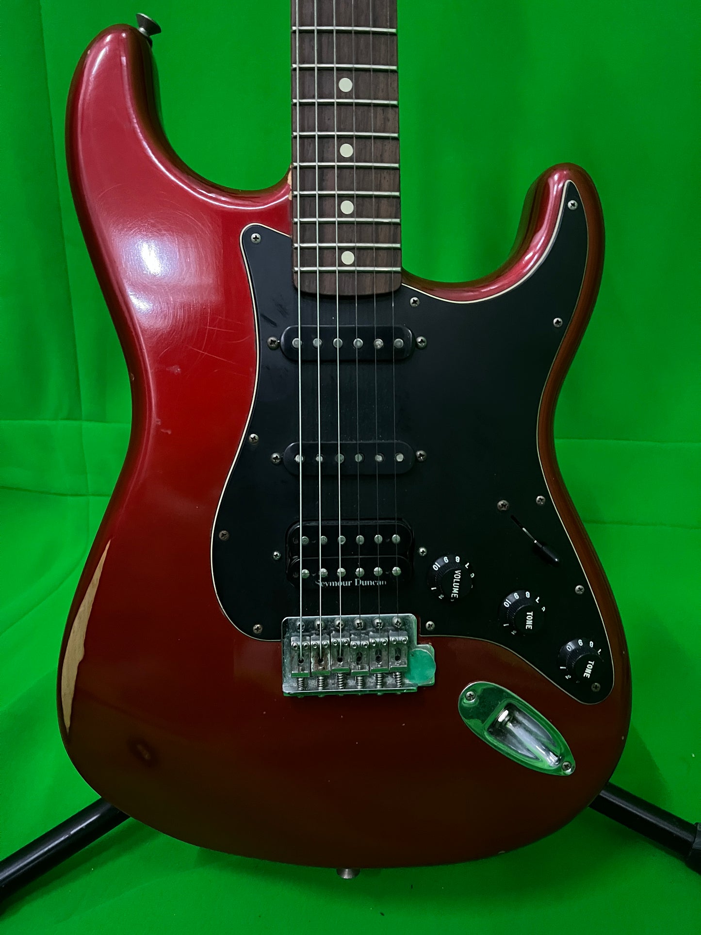 Fender MIM stratocaster red wine (used)