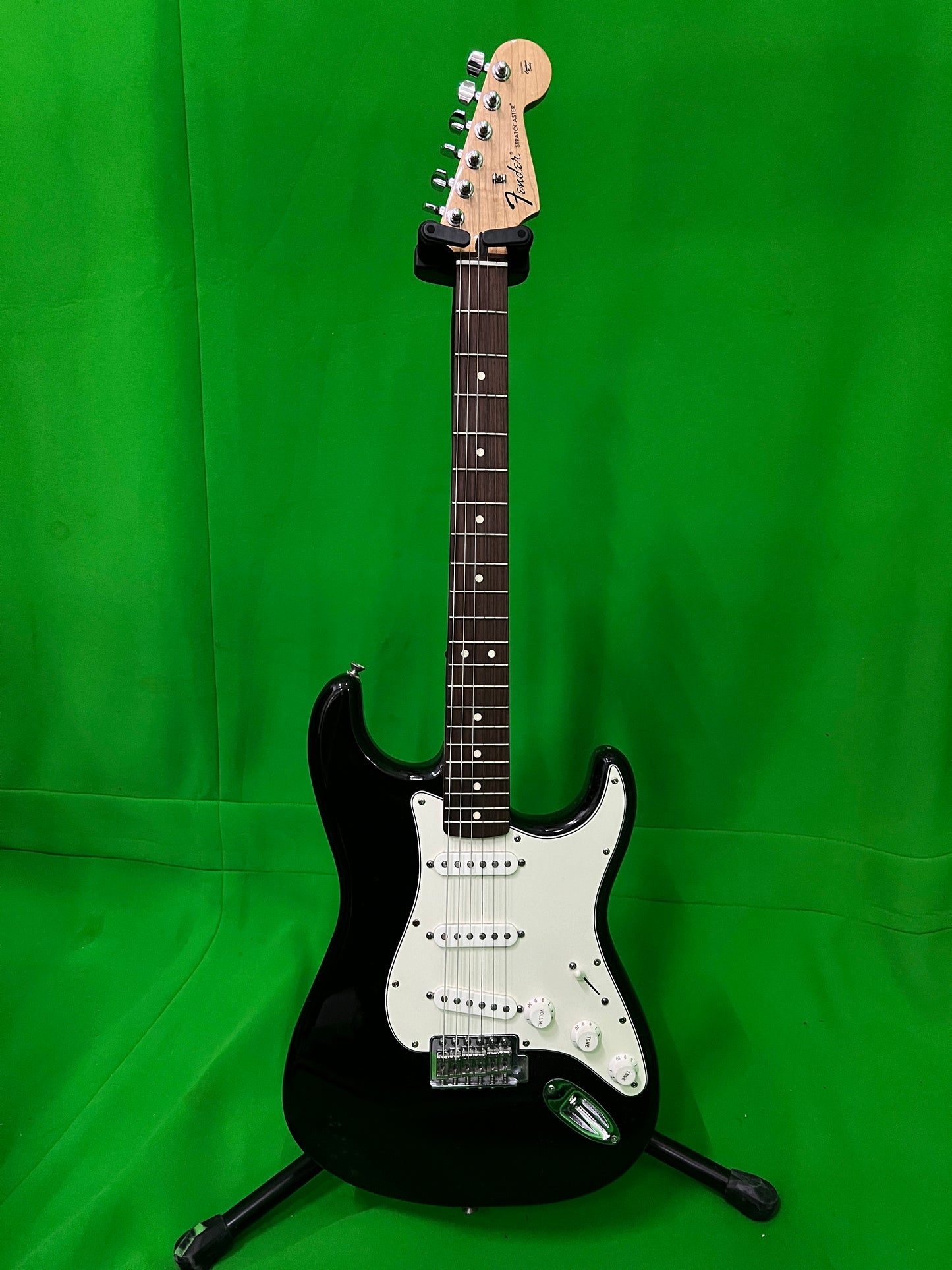 Fender MIM standard stratocaster blacktop (used)