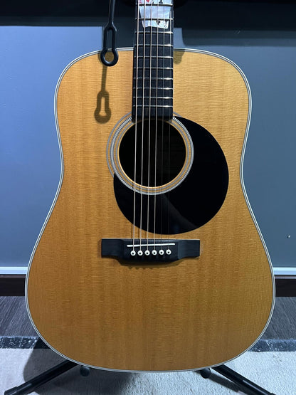 Martin Dwight Yoakam DD-28 Signature #43 2018