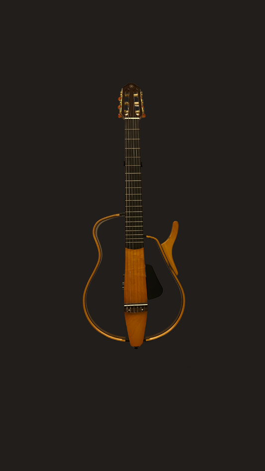 Yamaha SLG 120N (used)